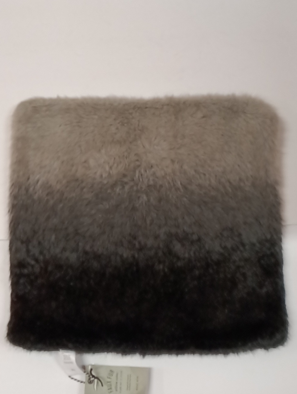 NWT West Elm Seal Ombre Faux Fur Pillow Cover Gray Black 18" Square